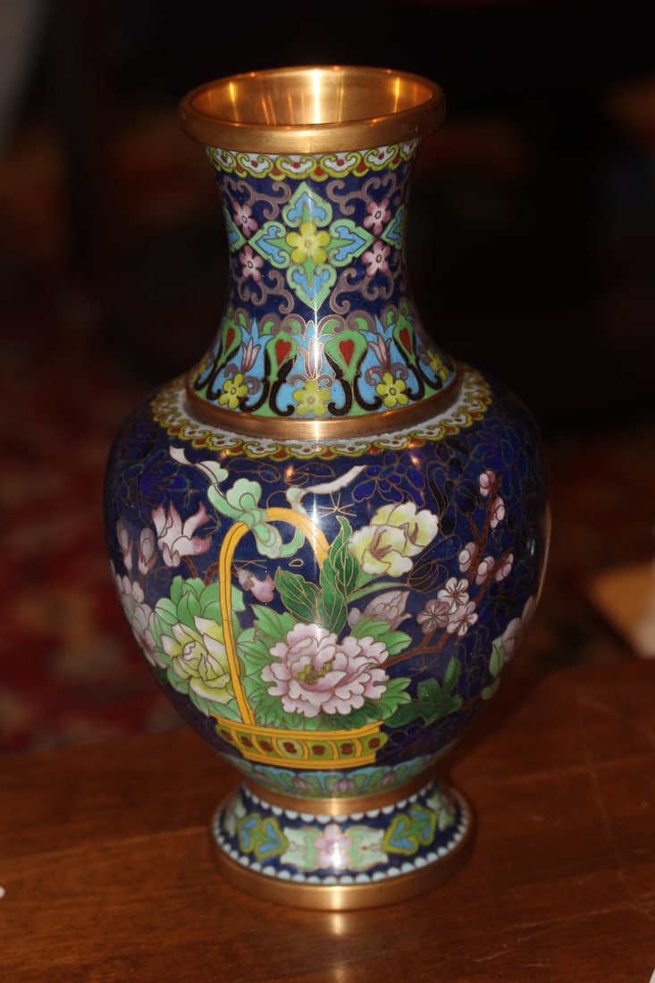 Chinese Cloisonne Vase (1 of 6)