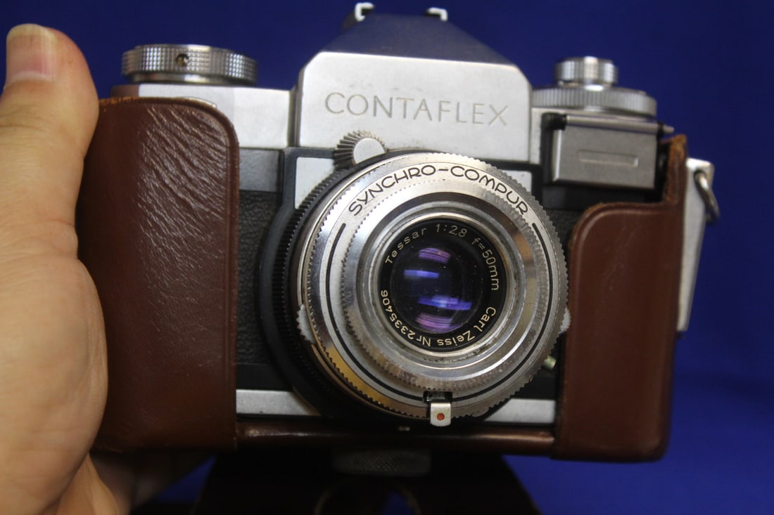 Contaflex Camera: don't know if it works or not