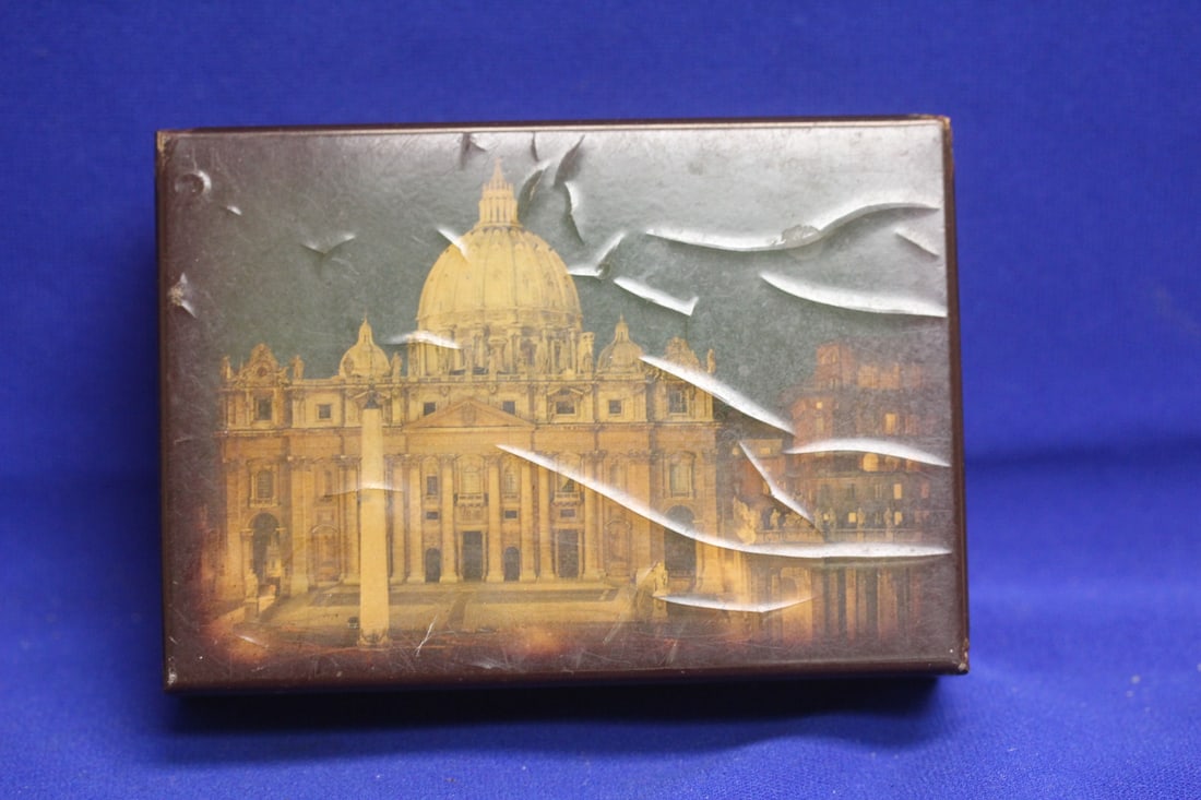 Russian Music Box: 5 7/8" across