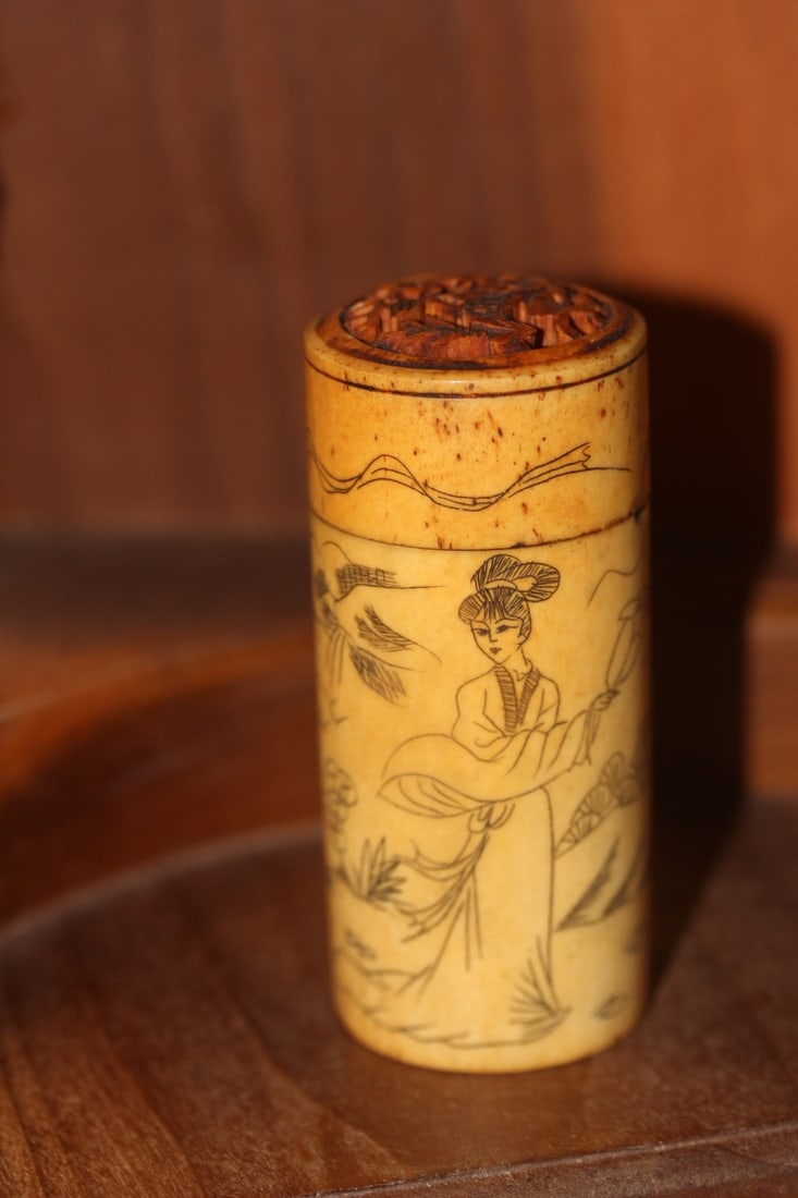 Chinese Crimshaw Cricket Cage: 3 1/4" tall