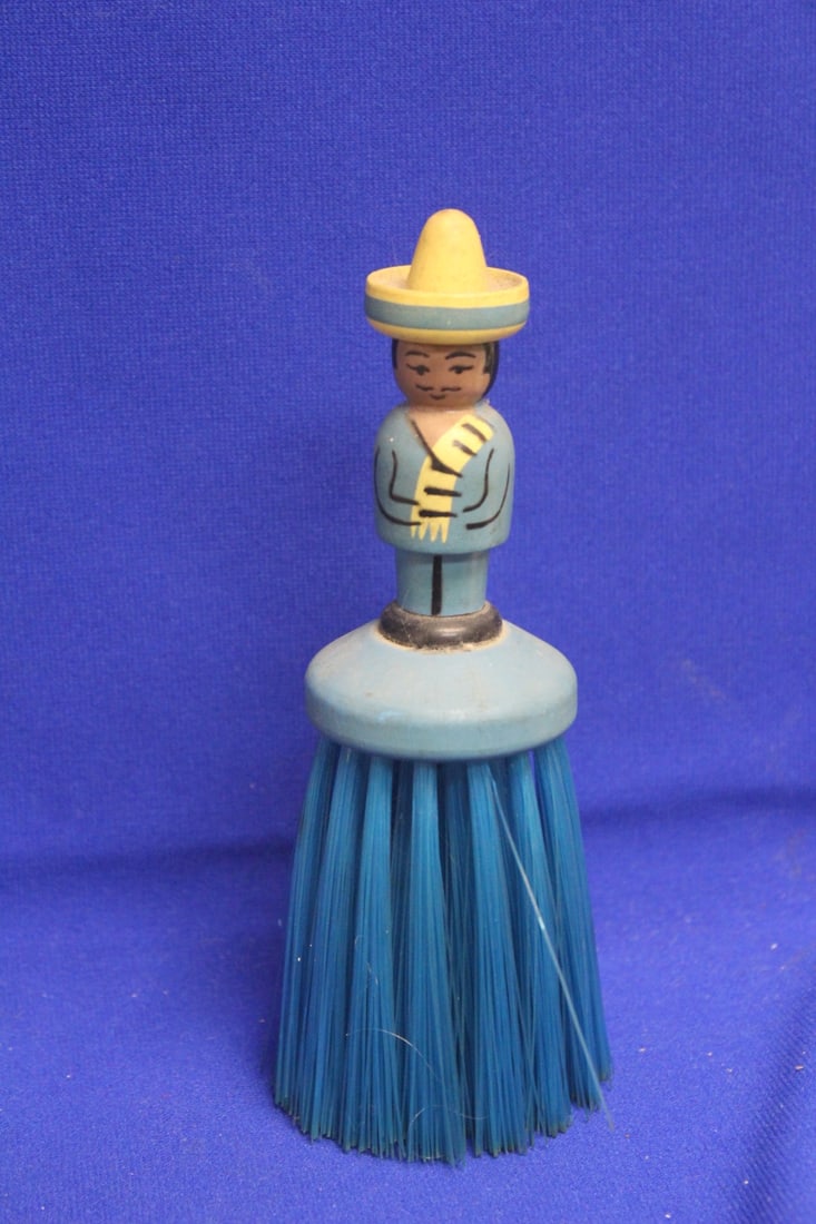 Mexico Figural Brush: probably 1960's or 1970's - 7 1/4" tall