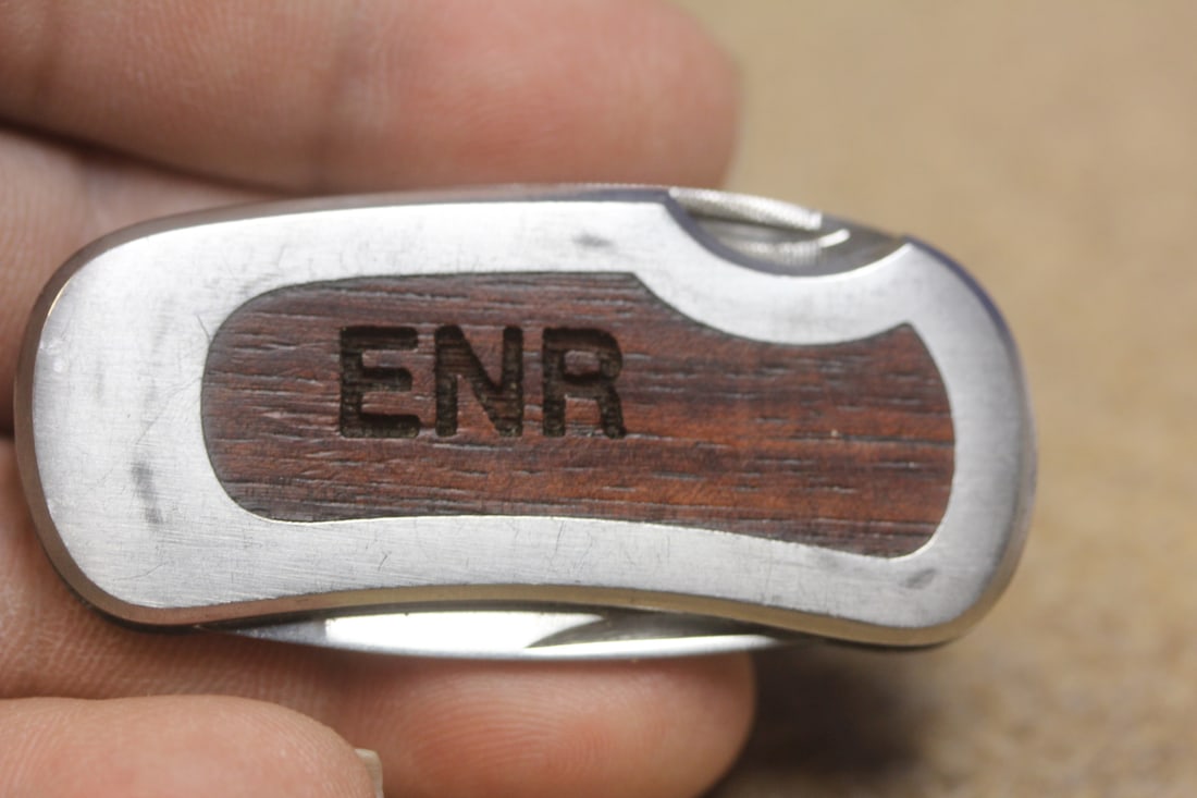 2006 Kershaw Kai Money Clip Pokcet Knife: 2 1/4" long when folded