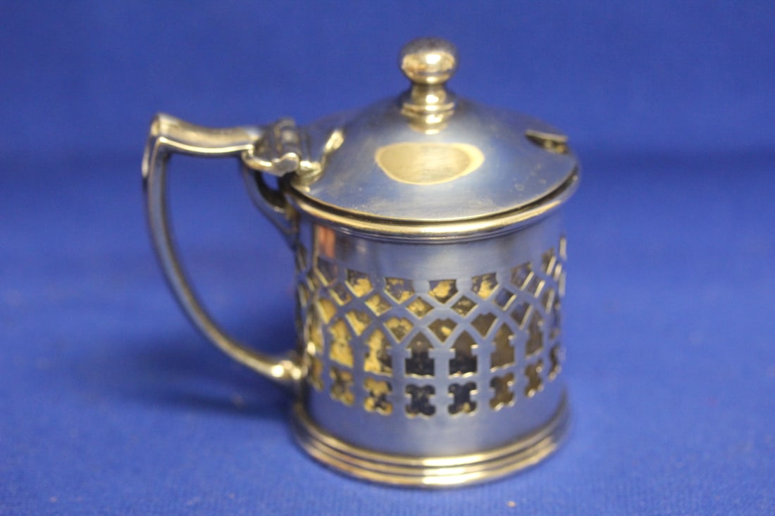 Silverplated Reed and Barton Mustard Jar?: 3 1/2" tall
