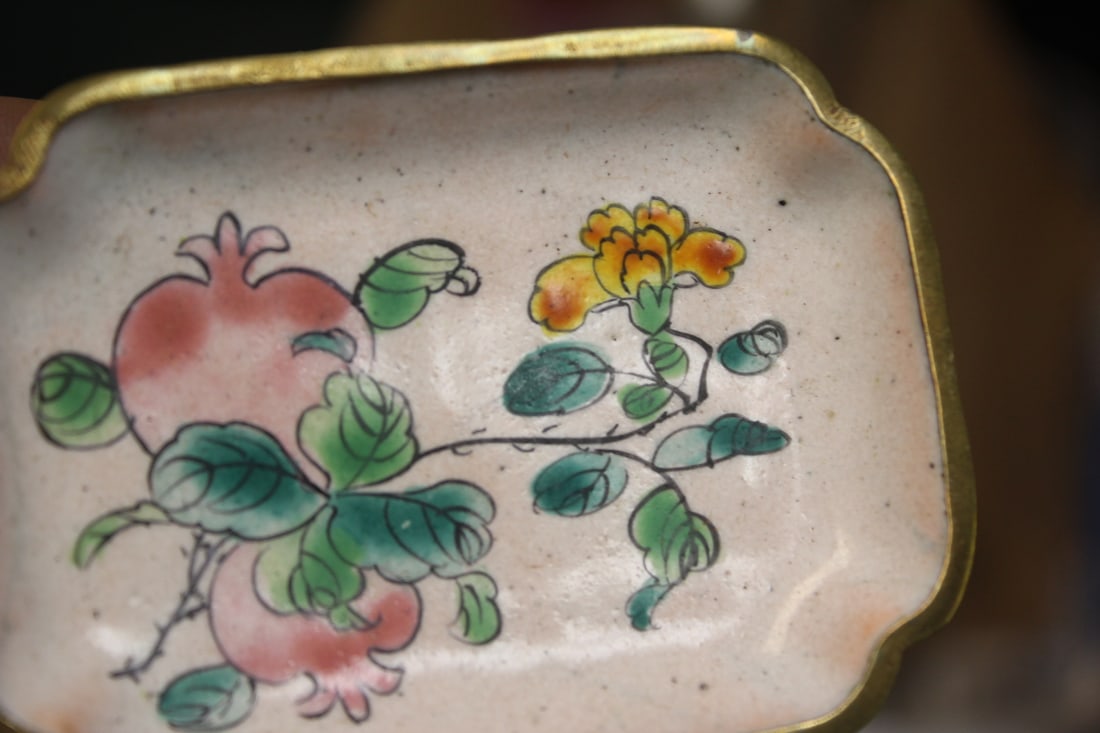 Antique Chinese Enamel Rectangular Dish - 3