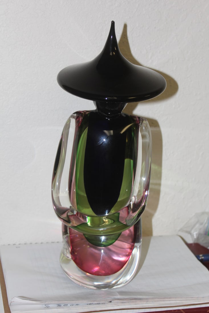 Mid Century Modern Murano Asian Figure: Important piece - mid century modern - signed Murano Cenedese Gaspari (most likely Luciano Gaspari) glass asian figurine - kneeling - 13" tall