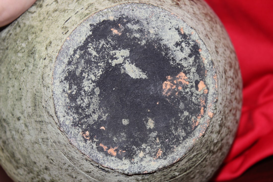 An Egyiptian Vase - 6