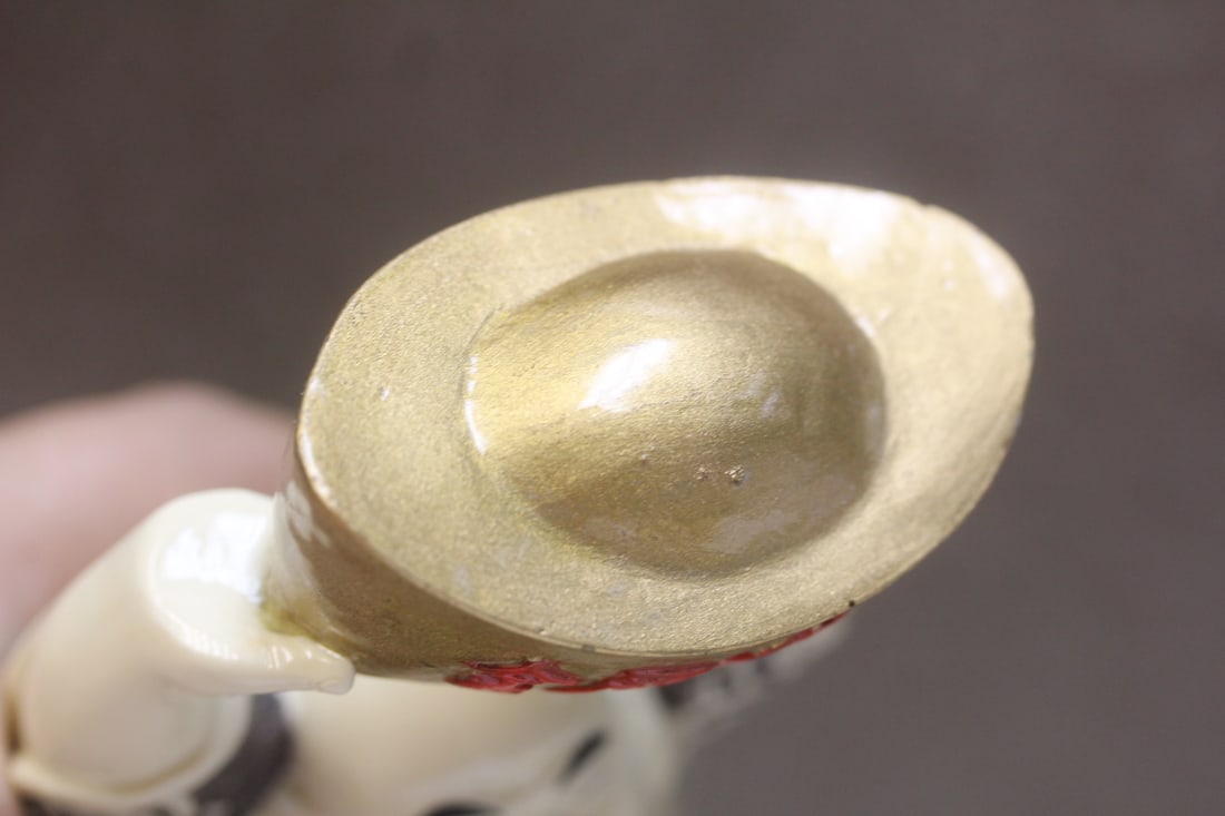 Signed resin buddha - 5