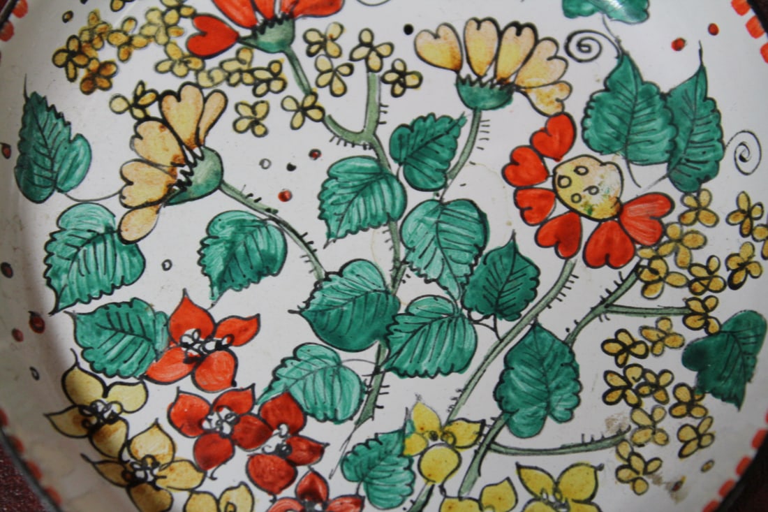 A Brimmer Small Enamel Dish - 2