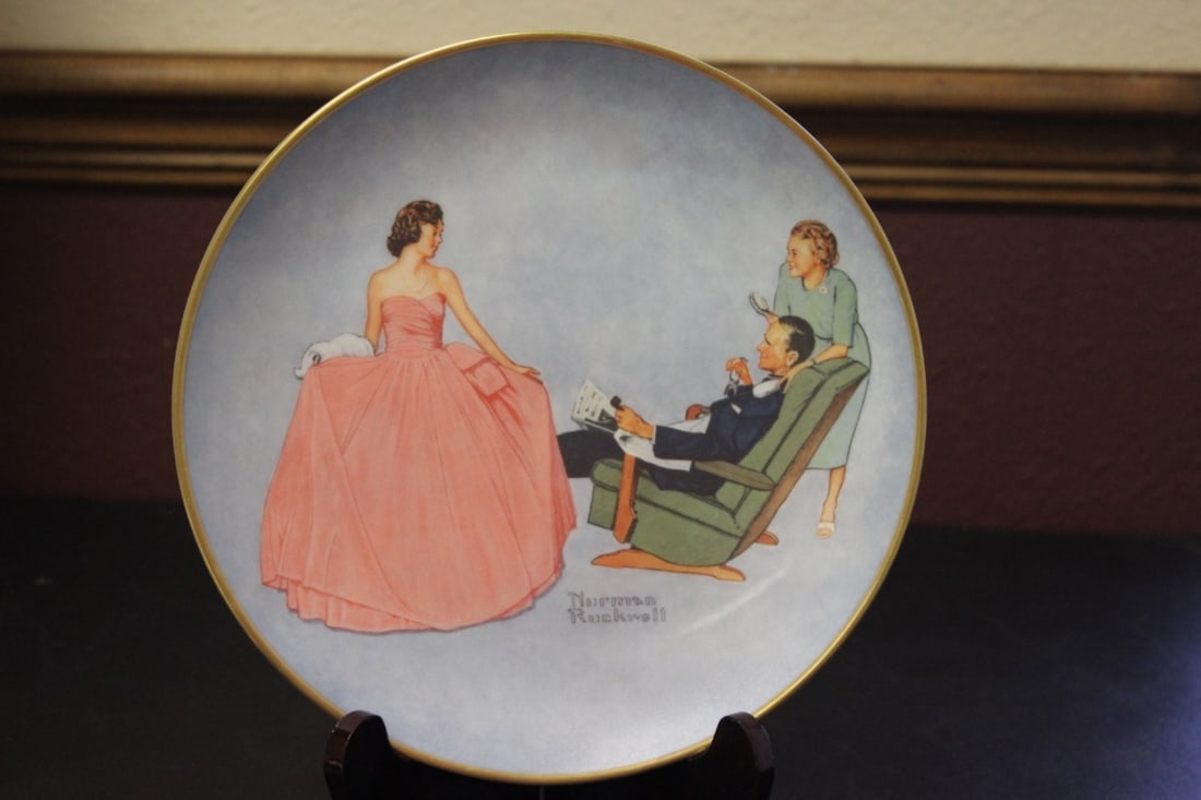 Collector’s Plate by Norman Rockwell: 9 1/4” in diameter - stand not included