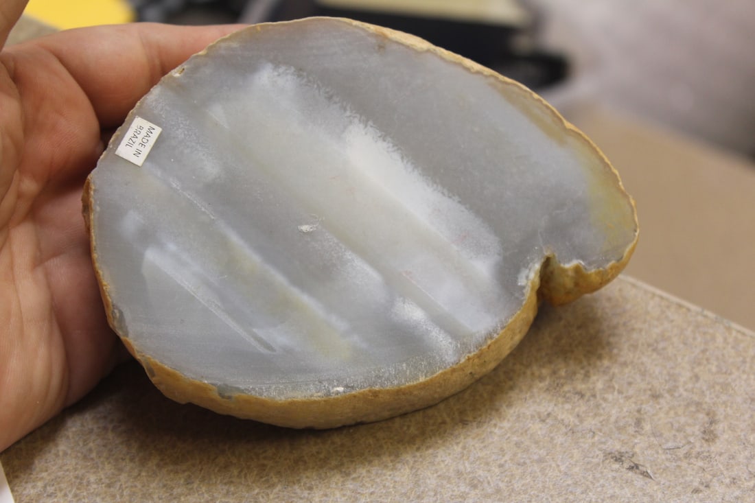 Gemstone Ashtray - 4