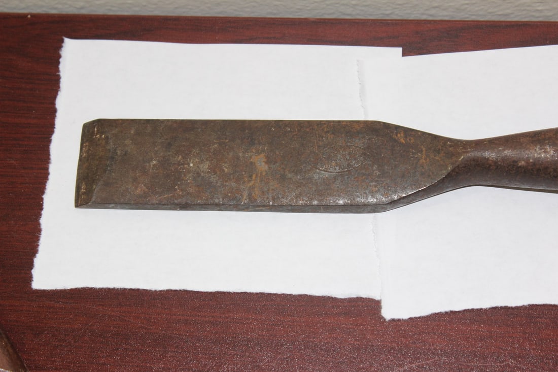 An Old Chisel - 4