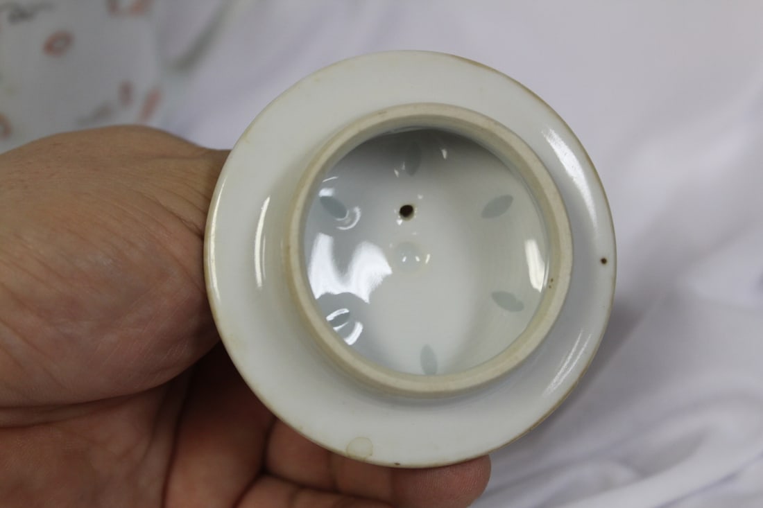 A Rice Pattern Chinese Teapot - 5