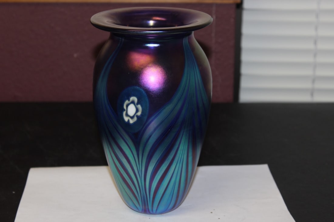 An Eickholt Art Glass Vase - Irredesent: Signed and dated - 8" tall
