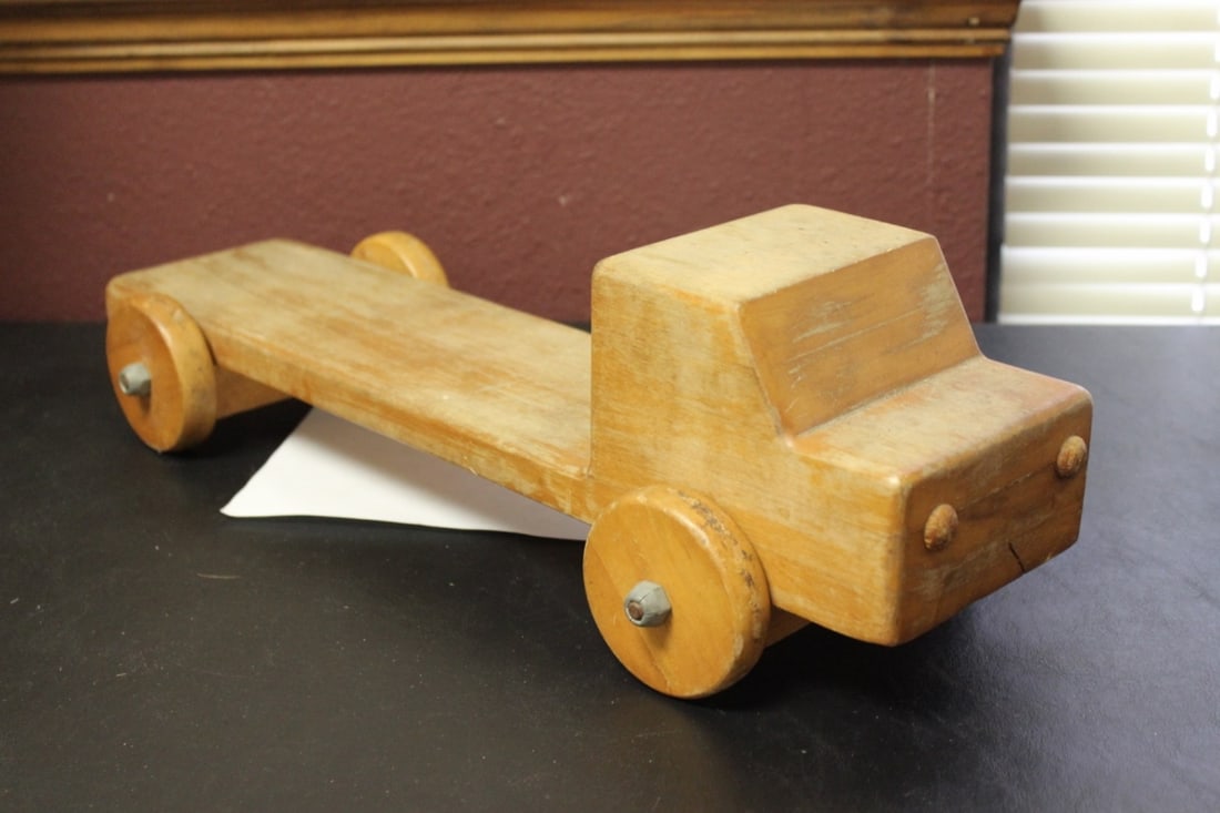 A Wooden Flat Bed Trailer Truck: 19 1/2 inches long