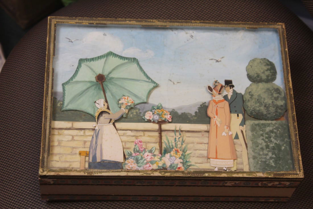 Watercolour 3D Top Box: please note: minor losses on the side as shown - 11 3/4" across