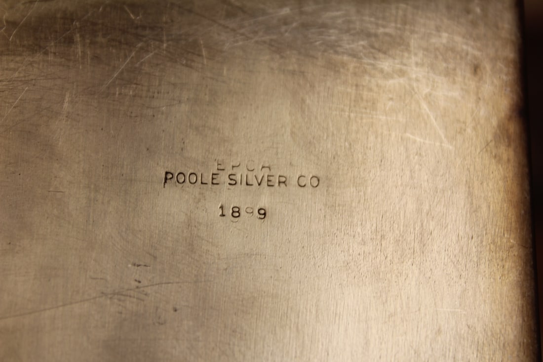 Poole Silverplated Presentation Box - 5