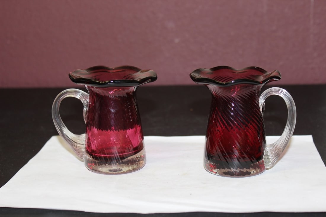 A Pair of Cranberry Ruffle Edge Cups: 3 1/2" tall