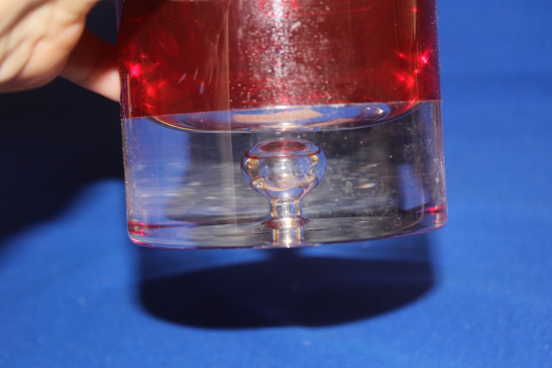 A Ruby Red Artglass Decanter - 8