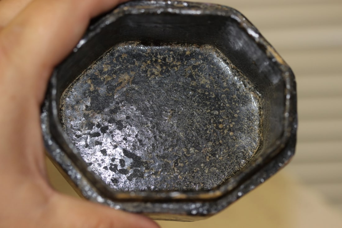 A Vintage Lacquer Box - 7