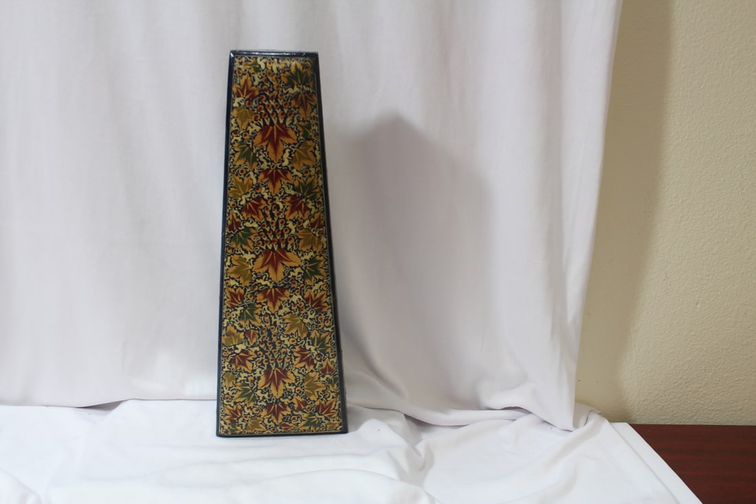 A Vintage Lacquer Box - 6