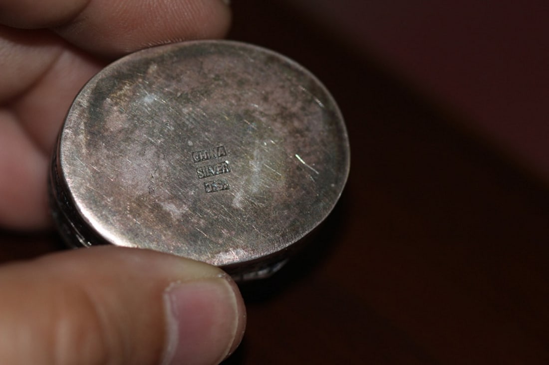 A Small Silver Trinket Box - 4