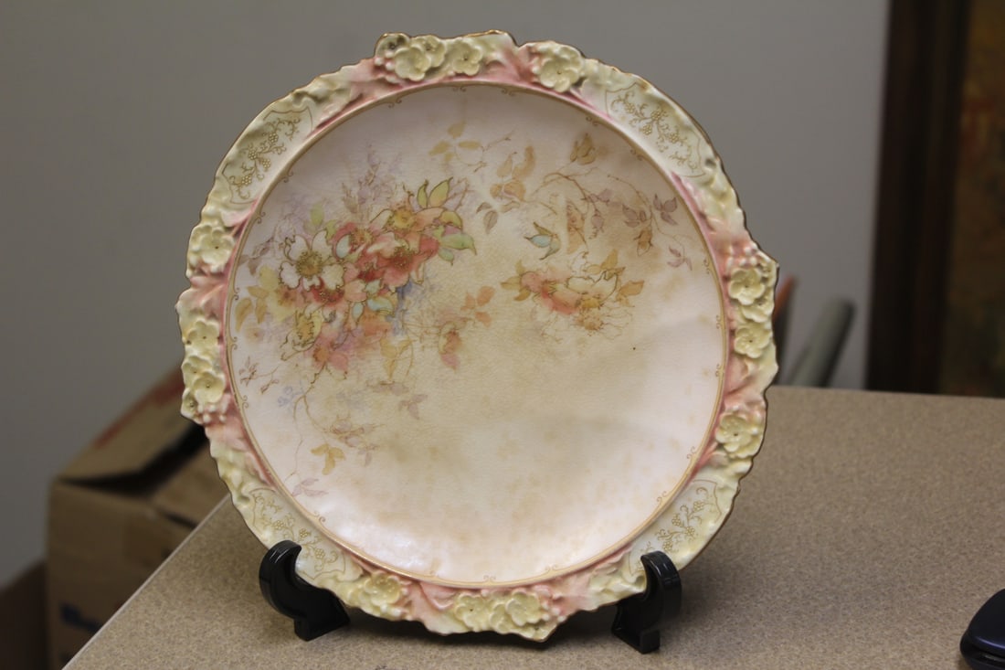 Rare Royal Doulton Burslem Pottery Plate: 8 5/8" in diameter - please note: stain