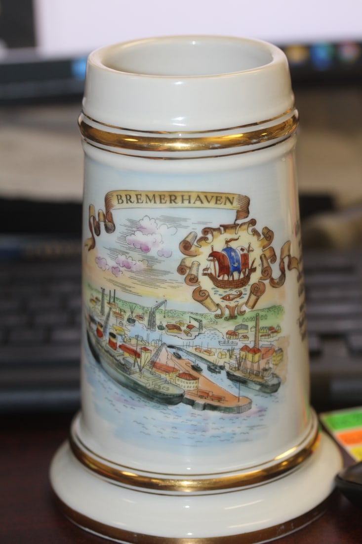 Antique/Vintage German Lithopane Stein: 6 7/8" tall