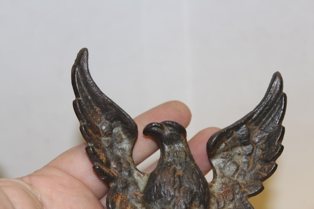 A Vintage Eagle Emblem - 2