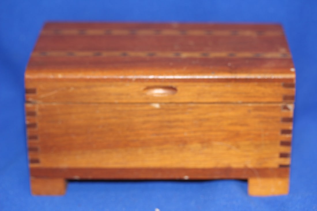 A Wooden Music Box: works - 6 5/8" across