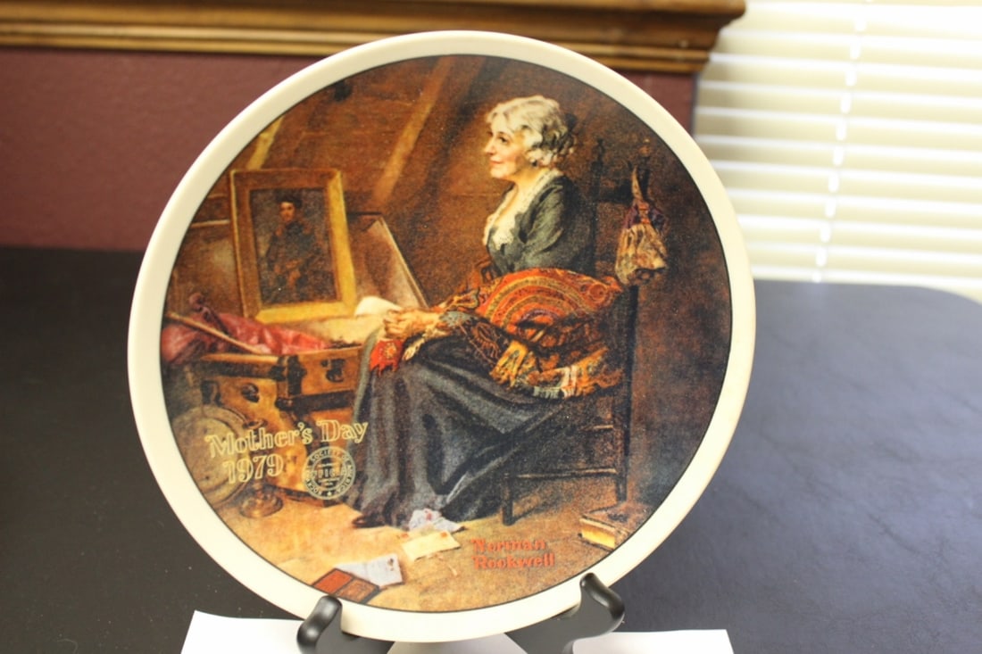 A Norman Rockwell Collector’s Plate: 8 1/2” in diameter