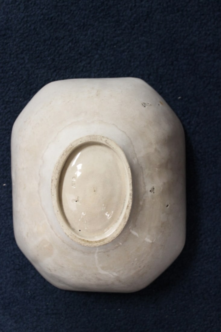 A Large Pottery / Ceramic Mold - 2