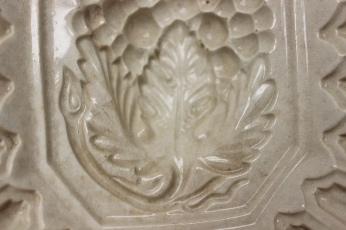 A Large Pottery / Ceramic Mold - 4