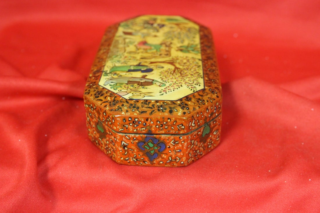 Oriental Paper Mache Box - 5