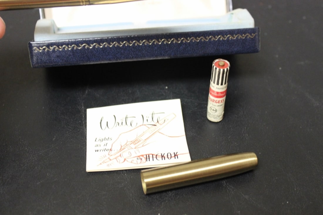 A Vintage Write Lite Pen - 6