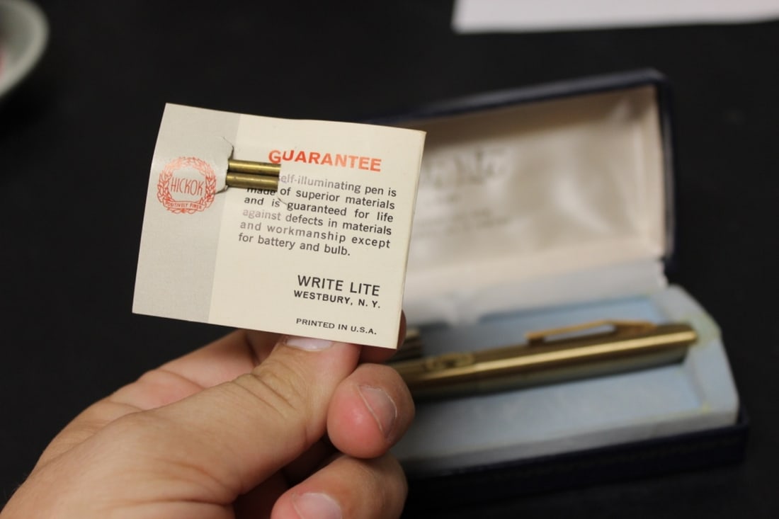 A Vintage Write Lite Pen - 8