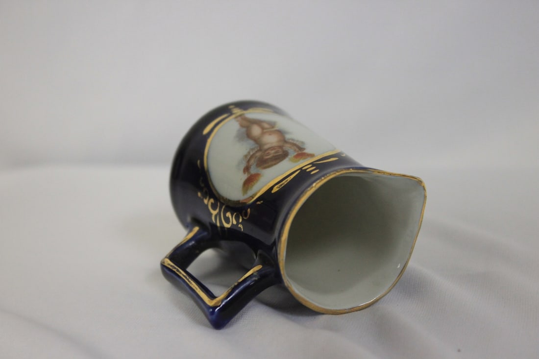 A Small Handpainted Pitcher - 3