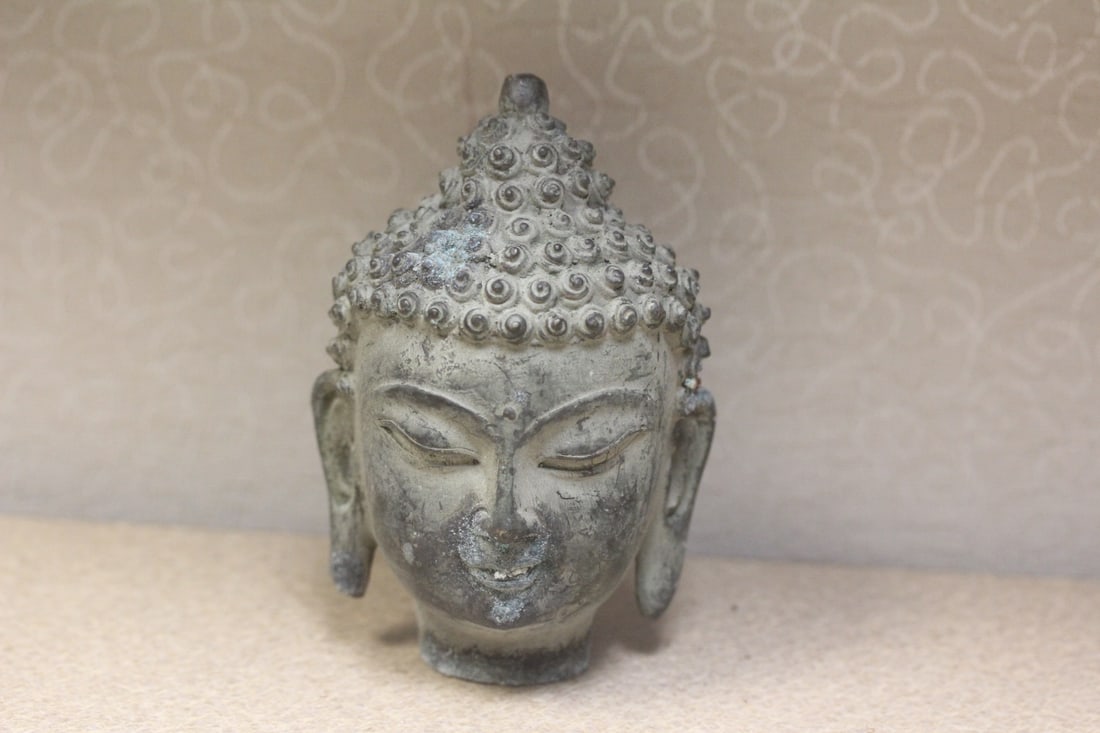 Kwan Yin Head: metal/bronze/brass - 5 inches tall