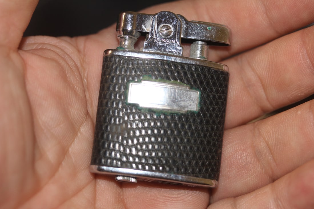 Ronson Lighter - 2