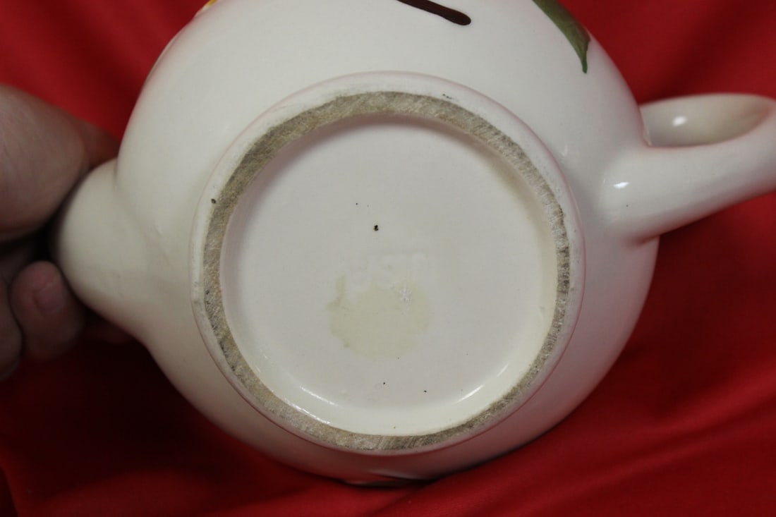 A Shawnee Teapot - 5