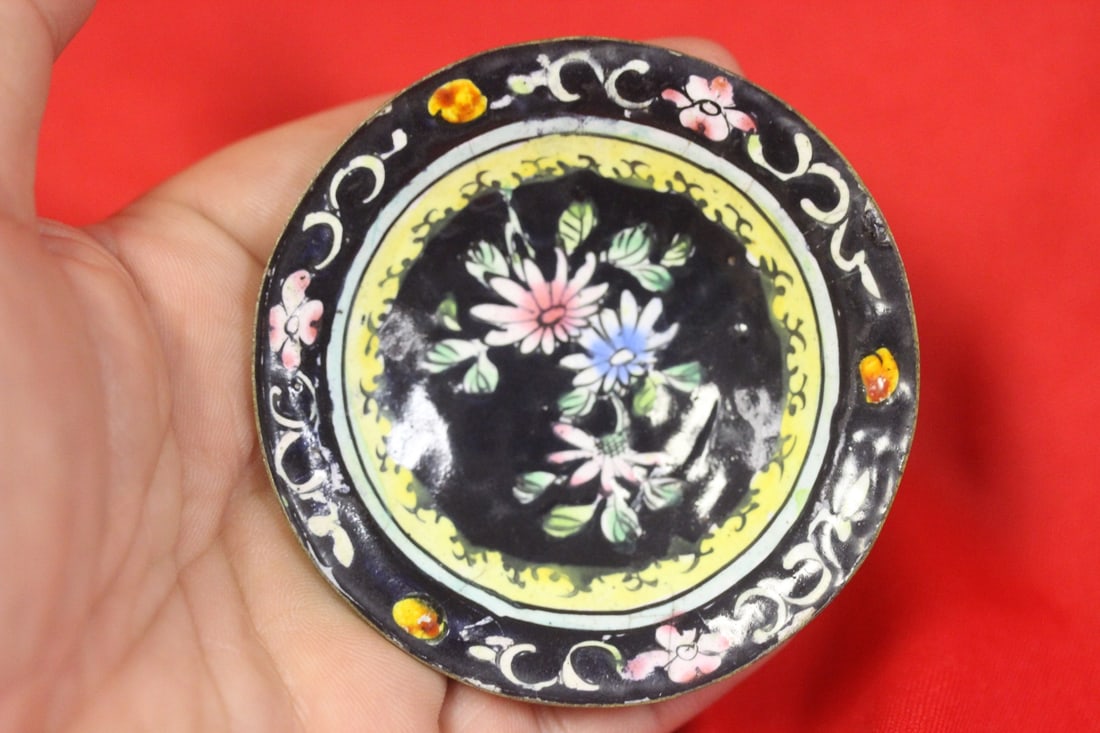 A Small Enamel Dish: Marked China - 3 inches in diameter