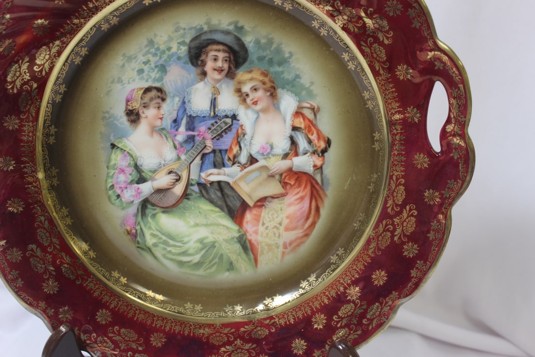 A German Two-Handle Plate - 4