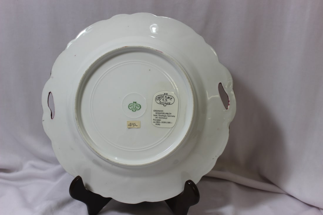 A German Two-Handle Plate - 7