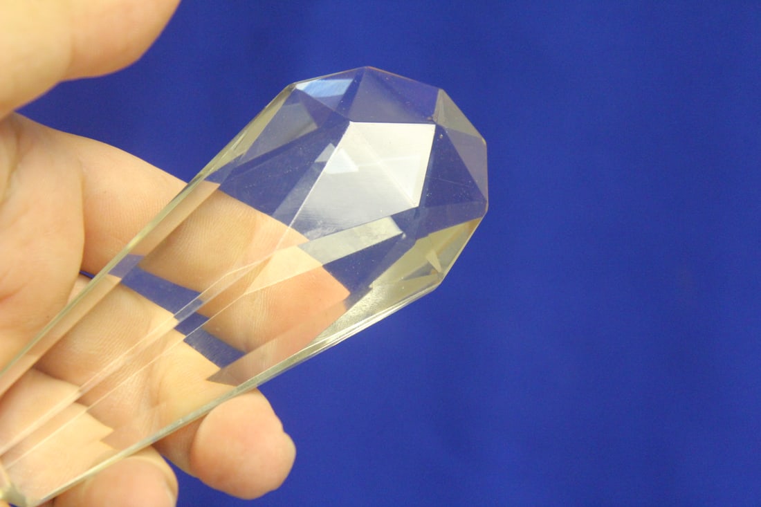 Crystal Perfume Bottle - 8