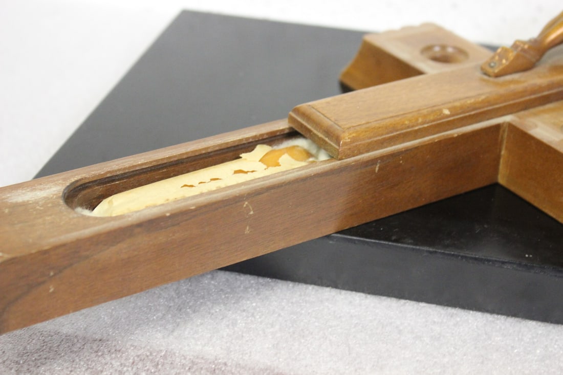 A Holy Water Dross Hanger? - 4