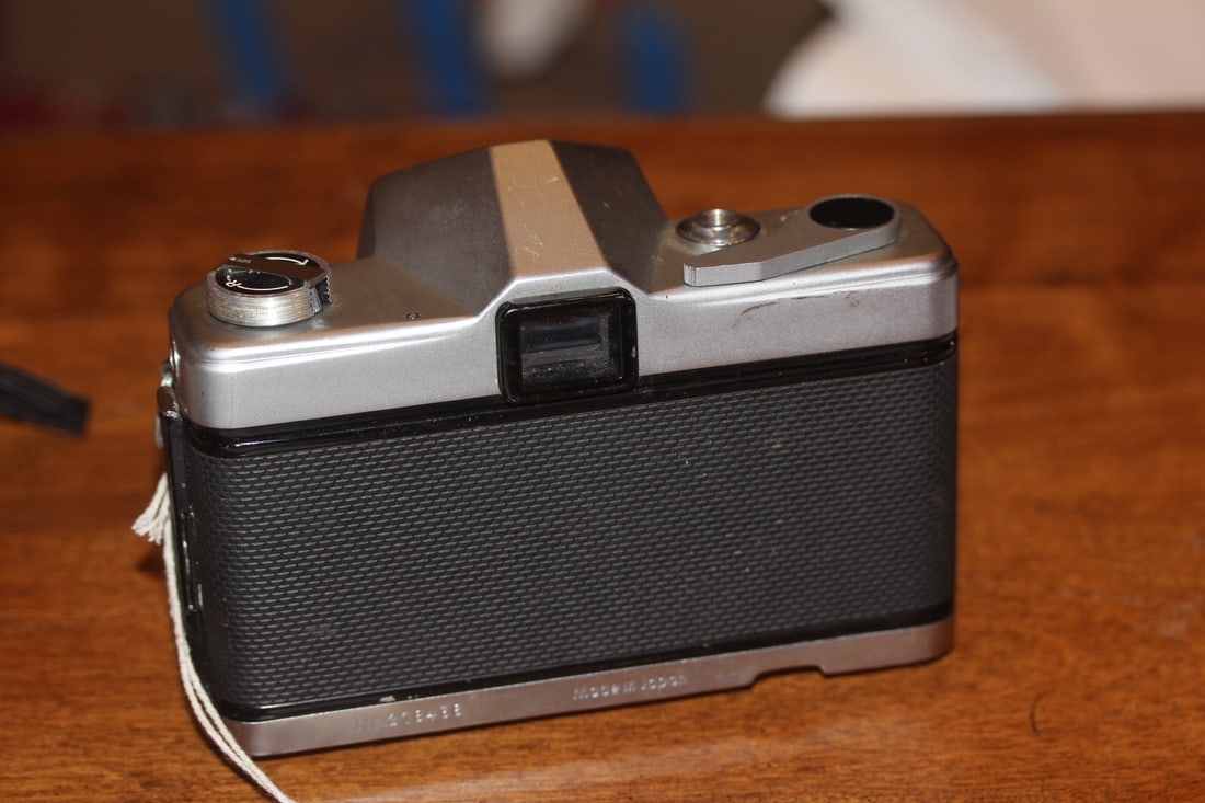 Kowa Model E Camera and Lens - 3