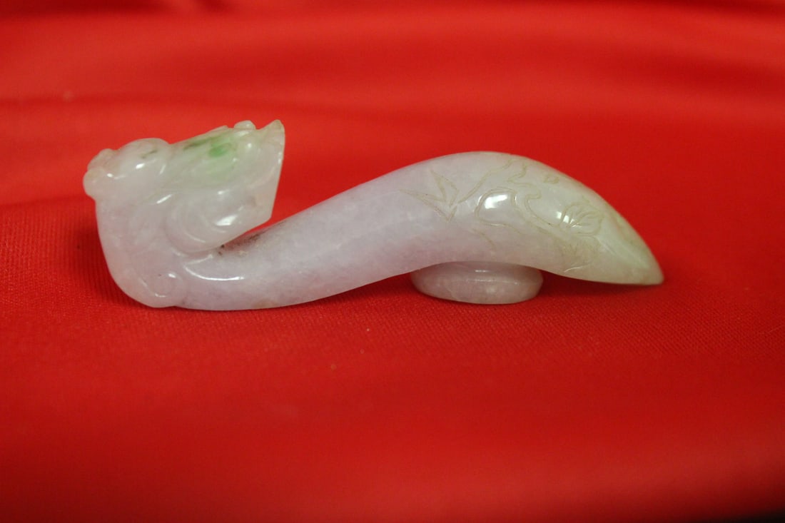 A Vintage Jadeite Belt Hook: 3 3/8" across