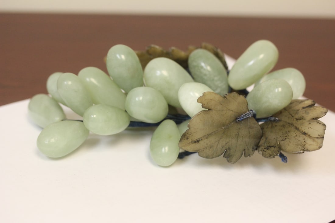 A Jade Grape - 3