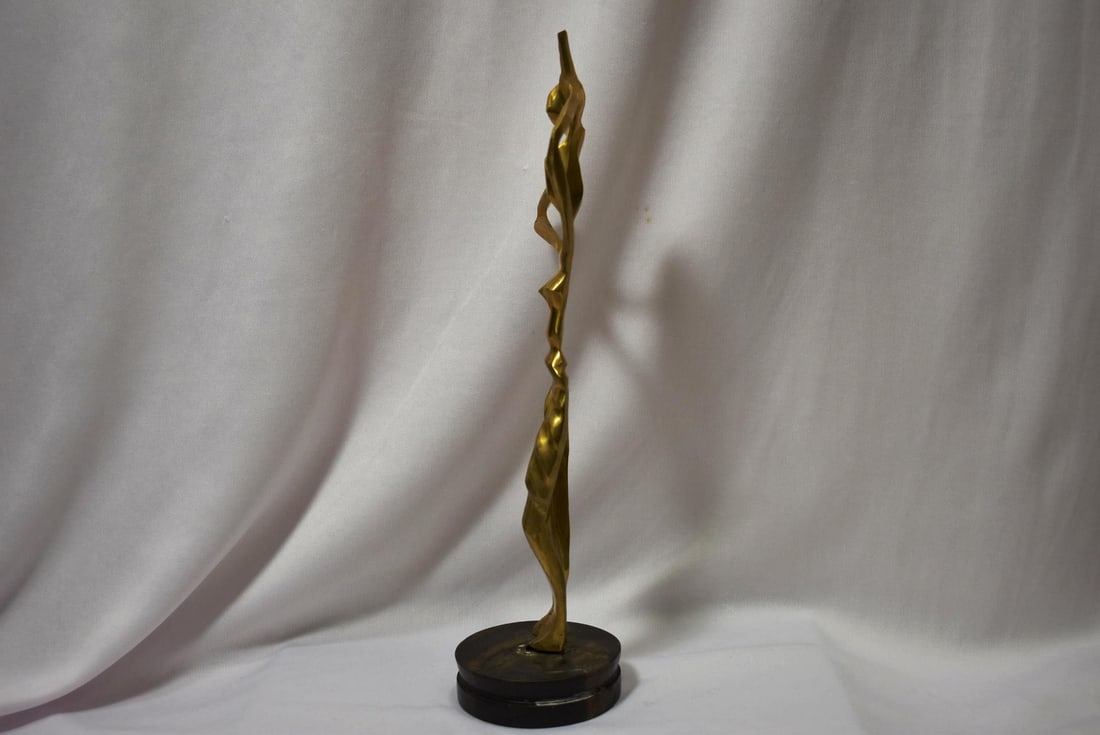 A Modern Style Statue - 4