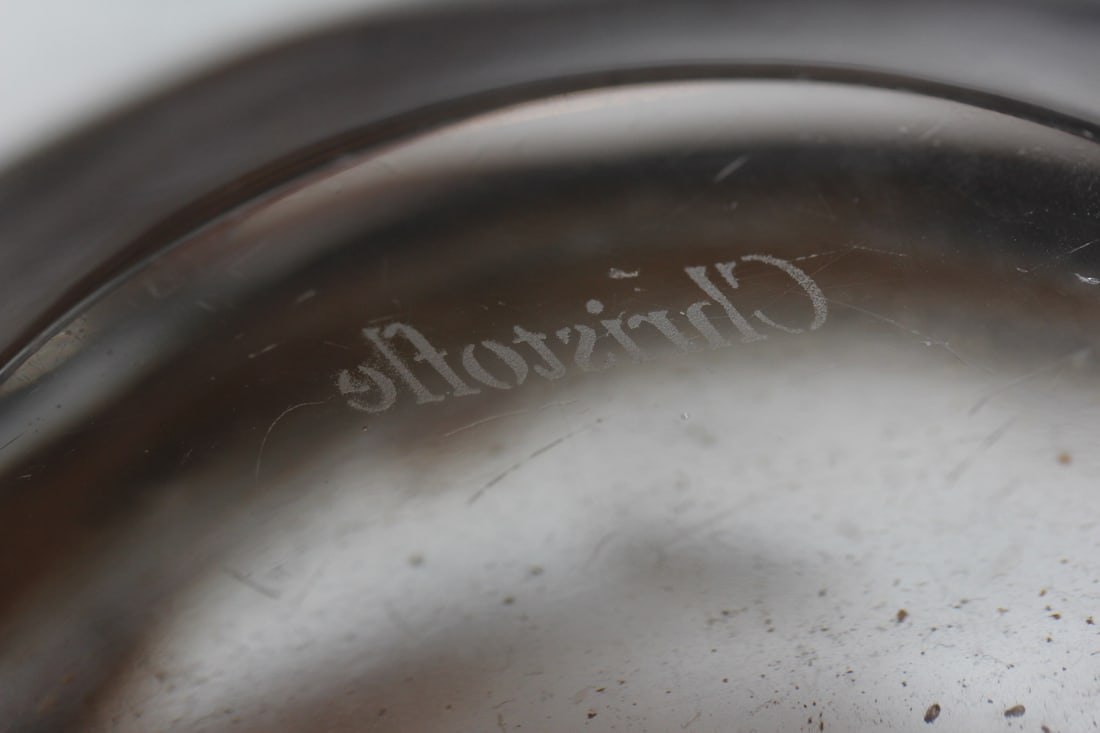 Lucite Bangle Bracelet - 6