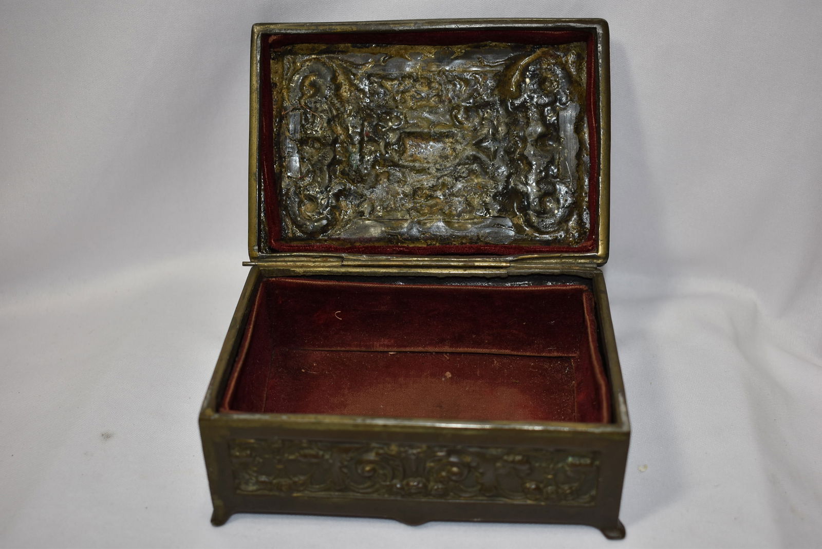 A Repousse Metal Box - 9